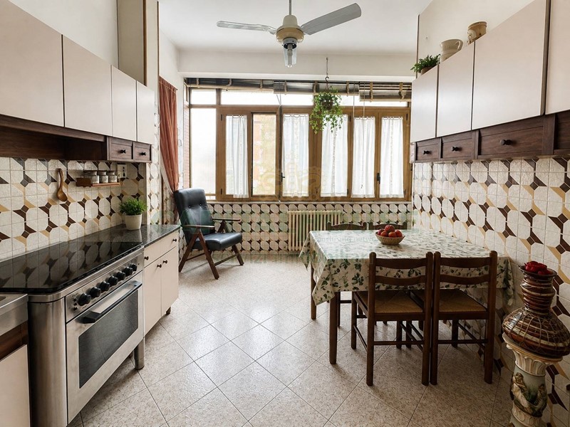 Trilocale in Vendita a Capua, 89'000&euro;, 87 m²