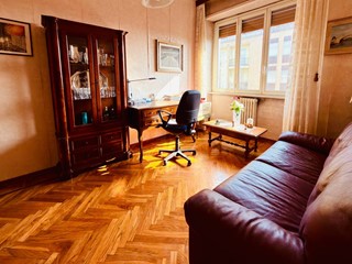 Quadrilocale in Vendita a Torino, 130'000&euro;, 91 m²