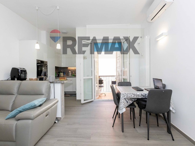 Bilocale in Vendita a Sesto San Giovanni, 210'000&euro;, 54 m²