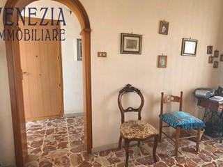 Quadrilocale in Vendita a Sciacca, 78'000&euro;, 130 m²