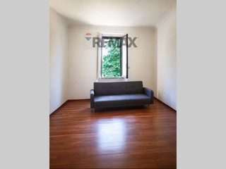 Bilocale in Vendita a Milano, 290'000&euro;, 62 m²