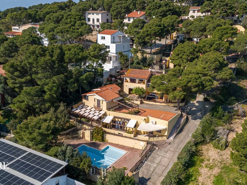 Trilocale in Vendita a Sant'Anna Arresi, 170'000&euro;, 76 m²