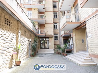 Quadrilocale in Vendita a Salerno, 335'000&euro;, 100 m²