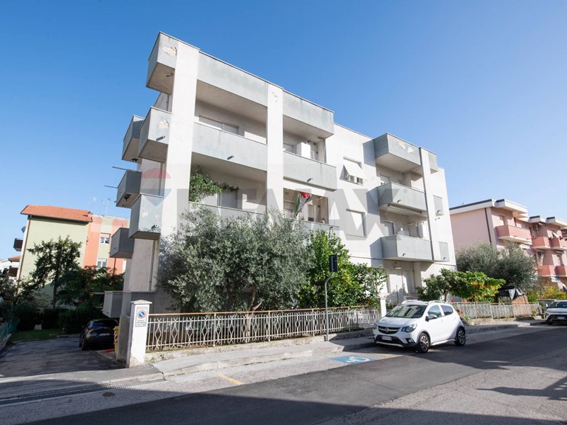 Appartamento in Vendita a Montemarciano, 180'000&euro;, 122 m²