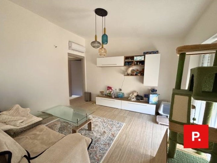 Trilocale in Affitto a Caserta, 850&euro;, 75 m²