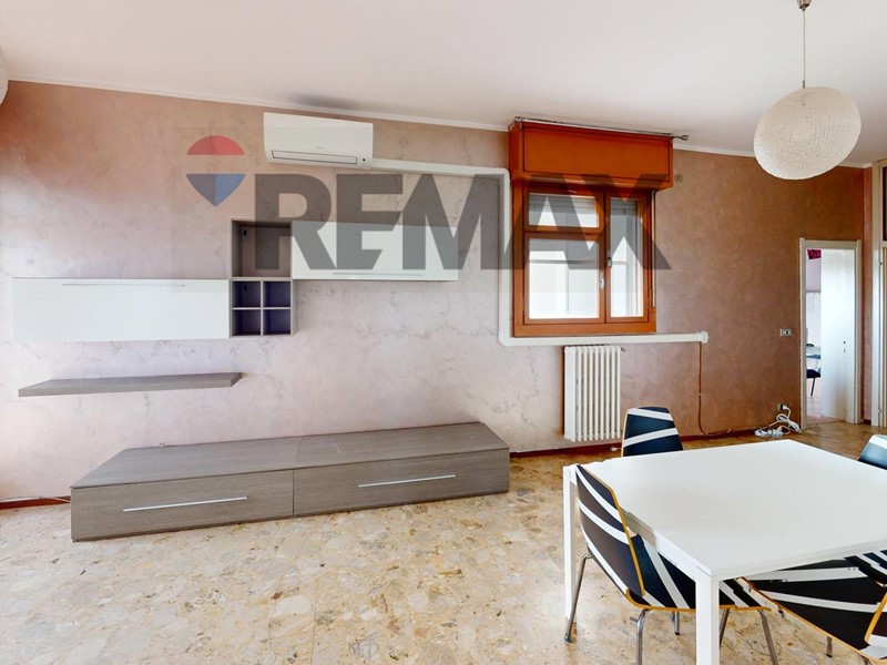 Trilocale in Affitto a Milano, 1'200&euro;, 96 m²