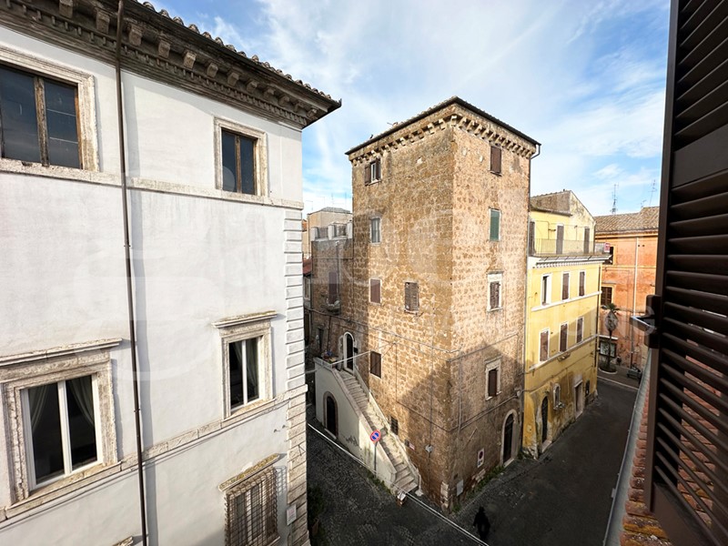 Trilocale in Vendita a Civita Castellana, 30'000&euro;, 60 m²