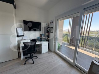 Quadrilocale in Vendita a Bari, 370'000&euro;, 120 m², con Box
