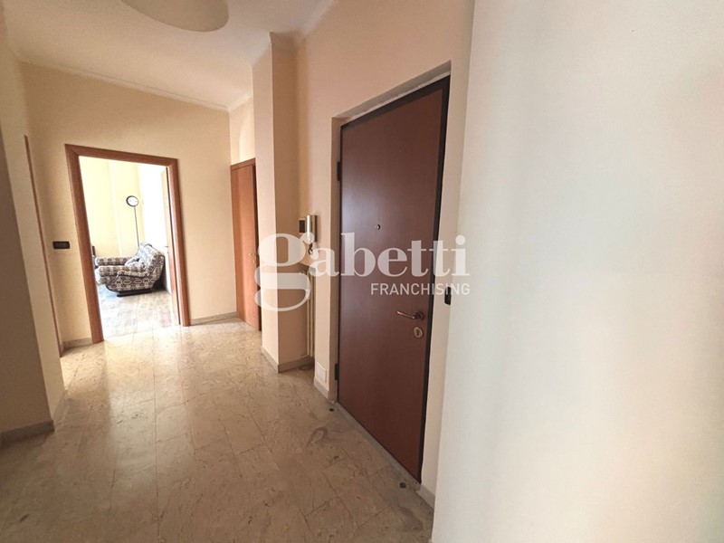 Trilocale in Vendita a Torino, 229'000&euro;, 105 m²