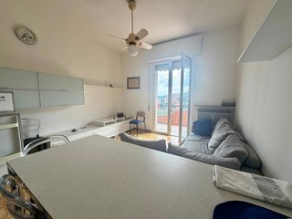 Trilocale in Vendita a Varazze, 210'000&euro;, 70 m², arredato