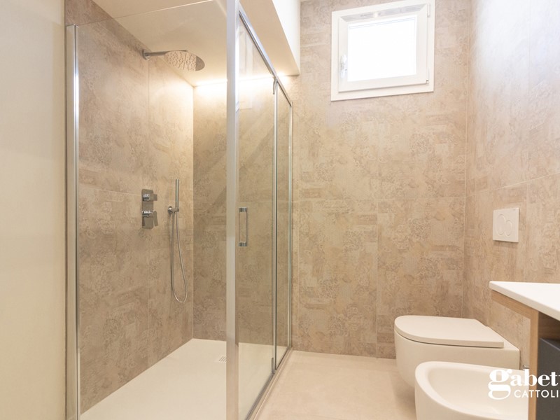 Trilocale in Vendita a Cattolica, 485'000&euro;, 119 m², con Box