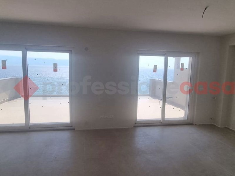 Trilocale in Vendita a Messina, 200'000&euro;, 105 m²