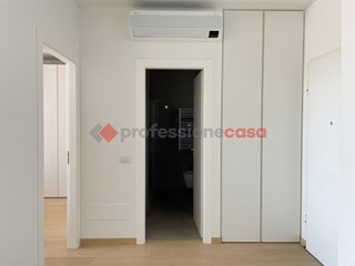 Trilocale in Affitto a Catania, 1'600&euro;, 85 m², arredato