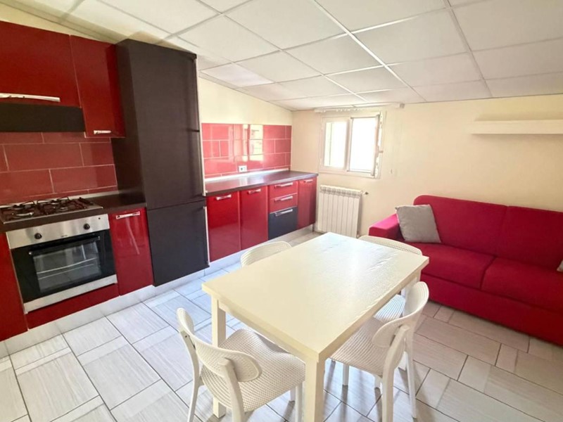 Bilocale in Vendita a Pianopoli, 55'000&euro;, 75 m²