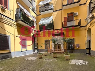 Bilocale in Vendita a Napoli, 120'000&euro;, 40 m²