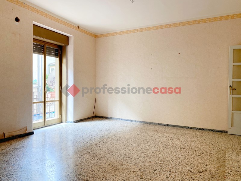 Quadrilocale in Vendita a Catania, 149'000&euro;, 115 m²