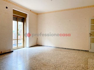 Quadrilocale in Vendita a Catania, 149'000&euro;, 115 m²
