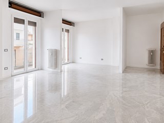 Trilocale in Vendita a Modena, zona Buon Pastore, 288'000&euro;, 100 m²