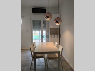 Bilocale in Affitto a Trieste, zona Baiamonti, 650&euro;, 50 m², arredato