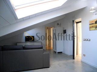 Bilocale in Affitto a Napoli, zona San Carlo all'Arena, 550&euro;, 55 m², arredato