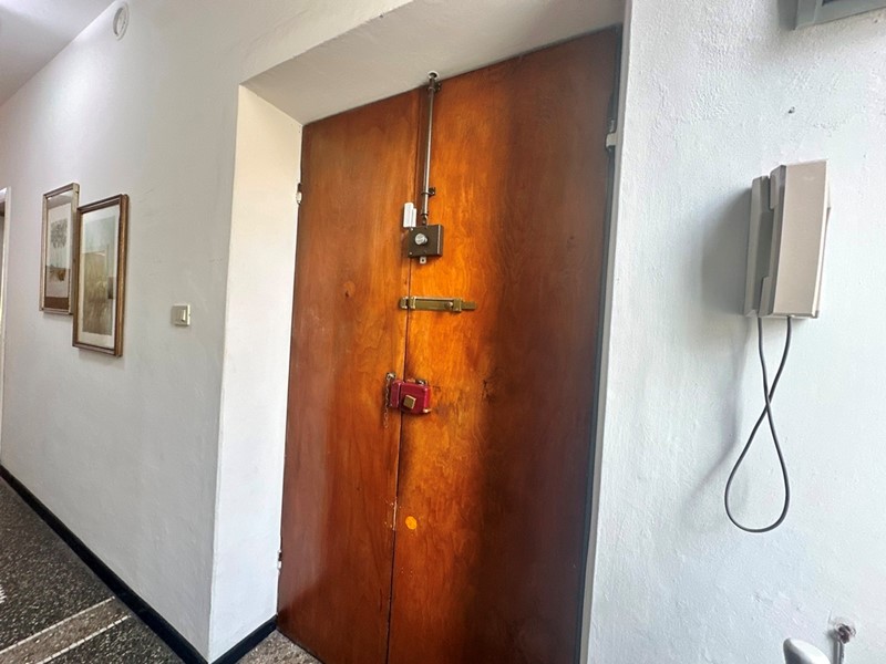 Appartamento in Vendita a Finale Ligure, zona Varigotti, 750'000&euro;, 130 m², arredato