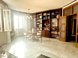 Appartamento in Vendita a Terracina, 330'000&euro;, 120 m²