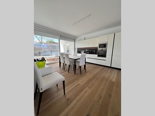 Quadrilocale in Vendita a Riccione, 750'000&euro;, 82 m², con Box