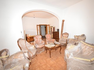 Appartamento in Vendita a San Giuliano Terme, zona Pontasserchio, 220'000&euro;, 165 m², con Box