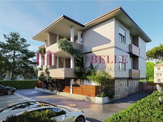 Quadrilocale in Vendita a Camaiore, zona Lido di Camaiore, 585'000&euro;, 101 m²
