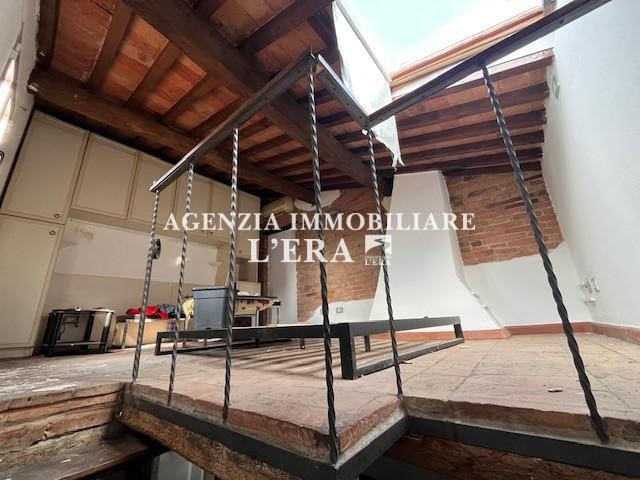 Trilocale in Vendita a Palaia, zona Partino, 50'000&euro;, 67 m²
