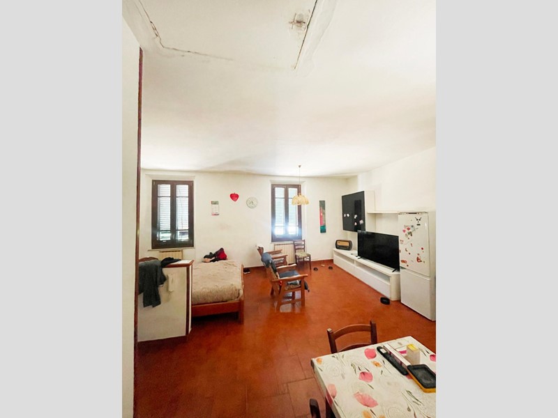 Appartamento in Vendita a Vicopisano, zona Uliveto Terme, 149'000&euro;, 120 m²