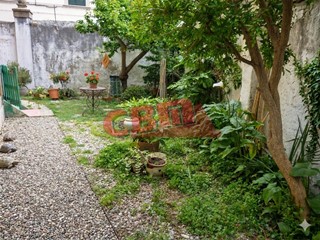 Appartamento in Vendita a Livorno, 430'000&euro;, 125 m², con Box