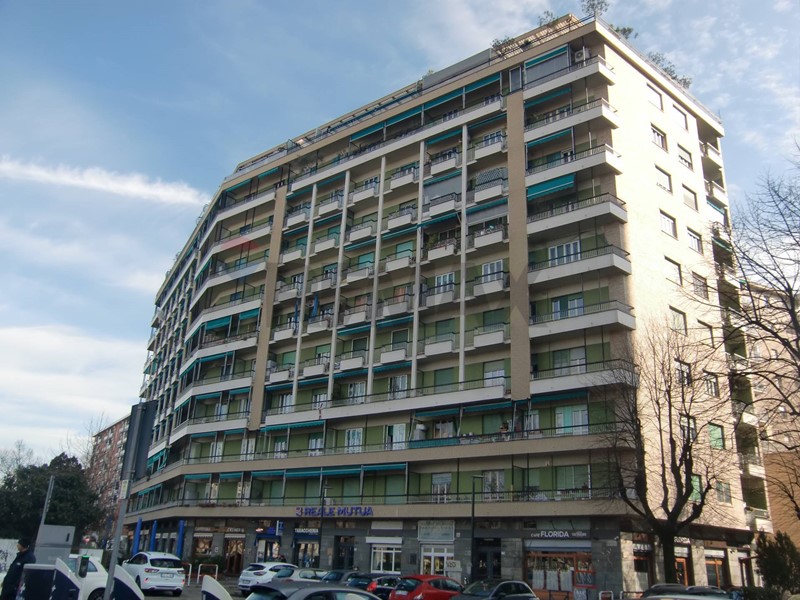Trilocale in Vendita a Torino, 165'000&euro;, 86 m²
