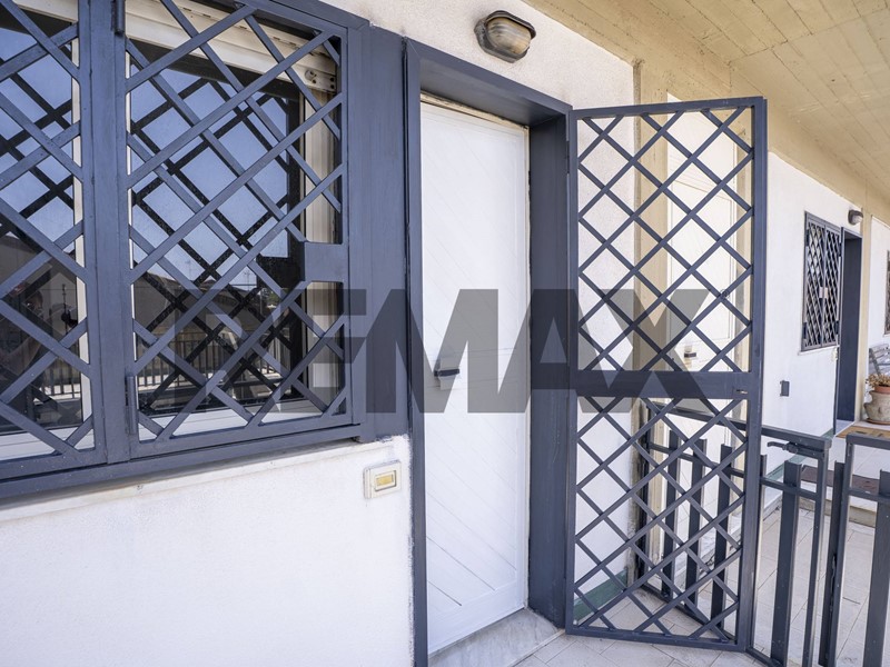 Trilocale in Vendita a Valverde, 118'000&euro;, 92 m²