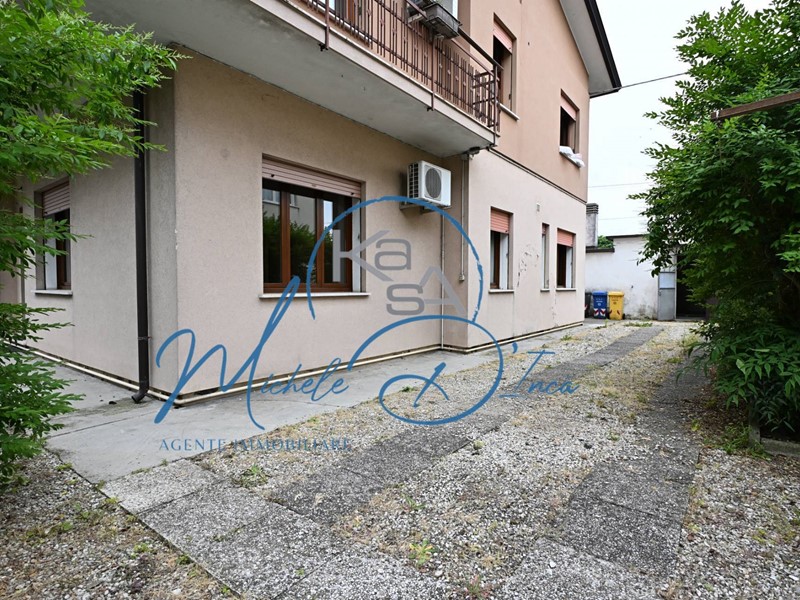 Appartamento in Vendita a Istrana, 150'000&euro;, 150 m²