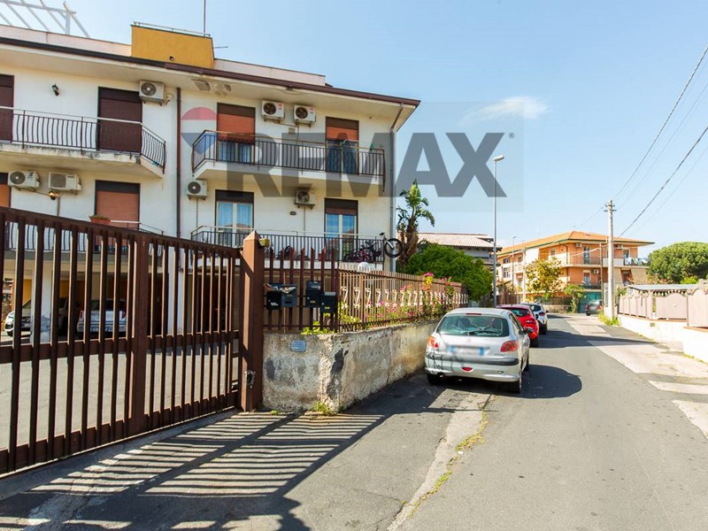 Trilocale in Vendita a Misterbianco, 79'000&euro;, 70 m²