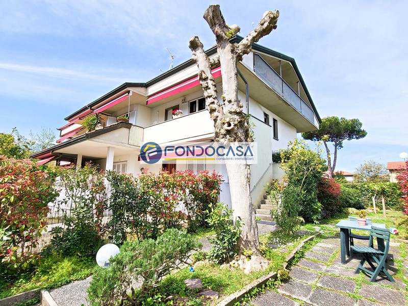 Appartamento in Vendita a Camaiore, 450'000&euro;, 125 m²