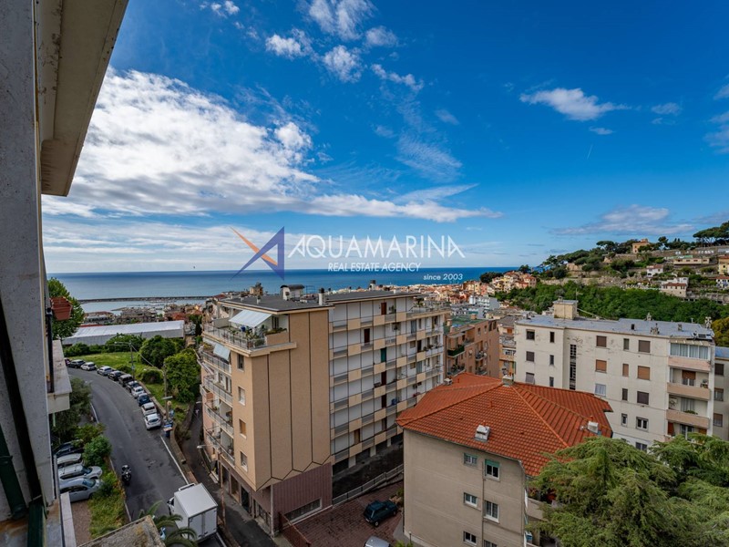 Bilocale in Vendita a Sanremo, 145'000&euro;, 55 m²