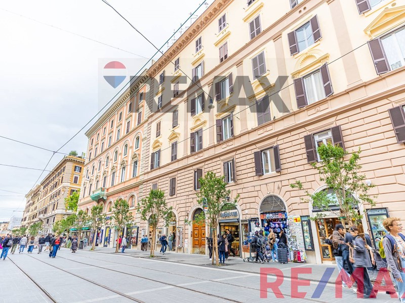 Appartamento in Vendita a Roma, 920'000&euro;, 140 m²