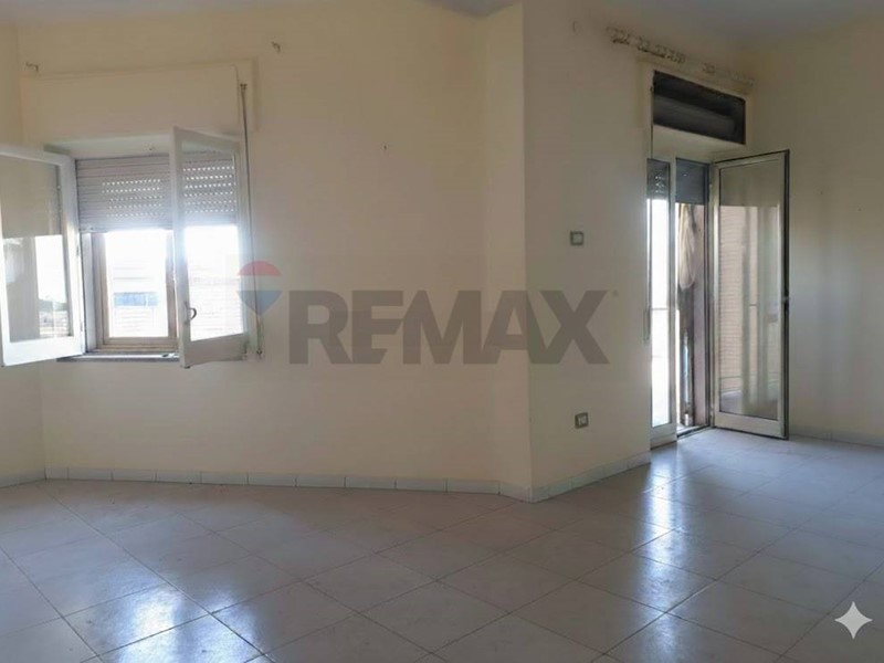 Quadrilocale in Vendita a Caivano, 150'000&euro;, 136 m²