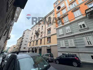 Trilocale in Vendita a Trieste, 232'000&euro;, 79 m²