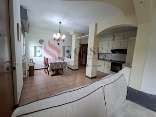 Trilocale in Vendita a Alzano Lombardo, 148'000&euro;, 90 m²