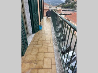 Appartamento in Vendita a Ventimiglia, 185'000&euro;, 100 m²