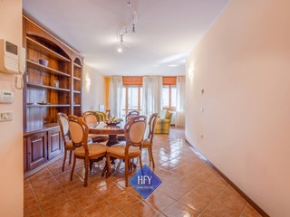 Quadrilocale in Affitto a Parma, 1'000&euro;, 110 m²