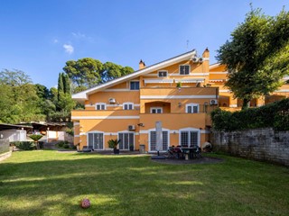 Appartamento in Affitto a Roma, 3'000&euro;, 252 m²