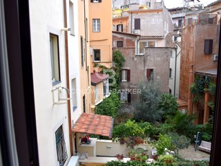 Trilocale in Affitto a Roma, 1'700&euro;, 64 m²