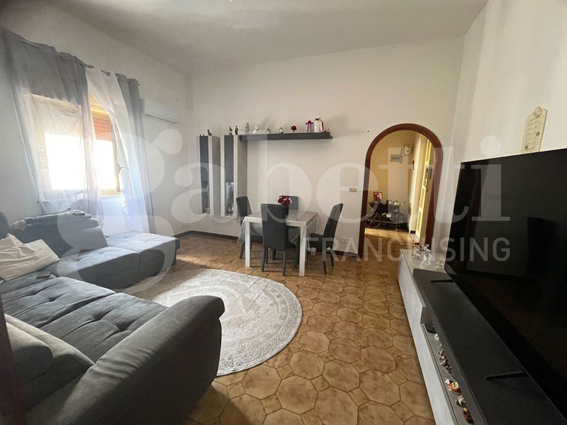 Trilocale in Vendita a Palermo, 115'000&euro;, 60 m²