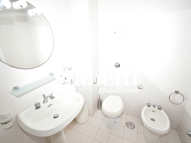 Bilocale in Vendita a Olbia, 25'000&euro;, 53 m², arredato