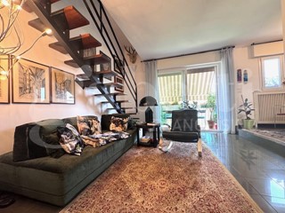 Appartamento in Vendita a Bologna, 420'000&euro;, 120 m²