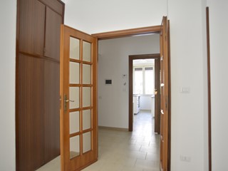 Trilocale in Affitto a Bari, 840&euro;, 90 m²